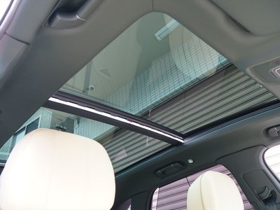 2022 Bentley BENTAYGA — миниатюра 23