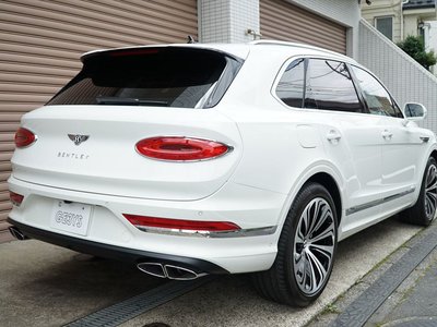 2022 Bentley BENTAYGA photo 8