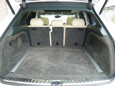 2022 Bentley BENTAYGA — миниатюра 59