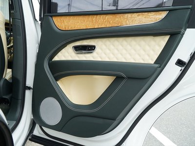 2022 Bentley BENTAYGA — миниатюра 51