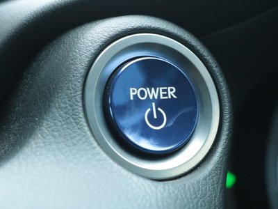 2022 Lexus IS thumbnail 13