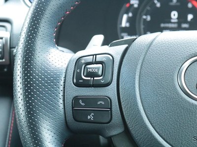 2022 Lexus IS thumbnail 46