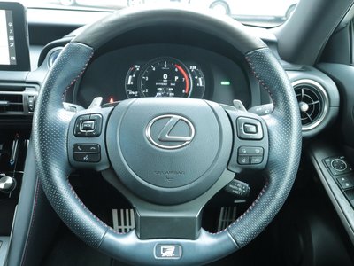 2022 Lexus IS thumbnail 45