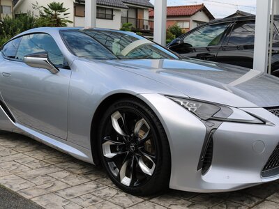 LEXUS LC - 10