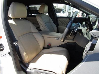 LEXUS LS - 8