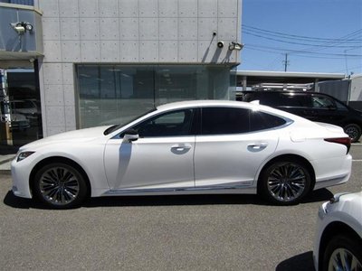LEXUS LS - 3
