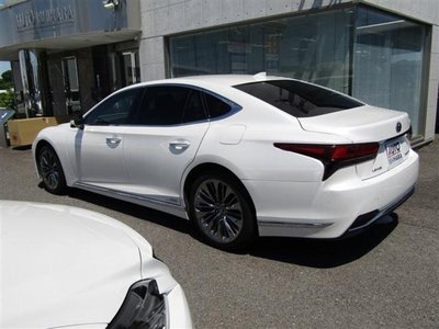 LEXUS LS - 4