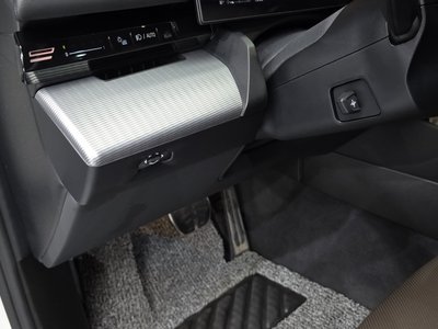2024 BMW 5 SERIES 缩略图 30