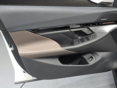 2024 BMW 5 SERIES 缩略图 14