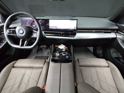 2024 BMW 5 SERIES 照片 5