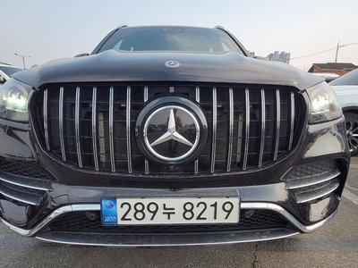 MERCEDES-BENZ GLS - 1