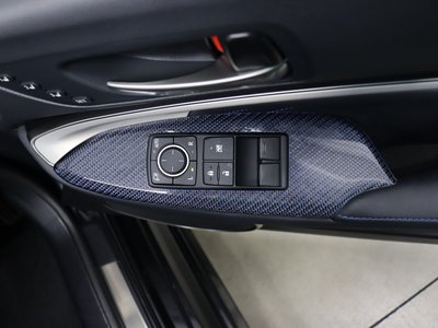 2024 Lexus RC F — миниатюра 11