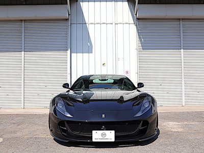 FERRARI 812 SUPERFAST - 2