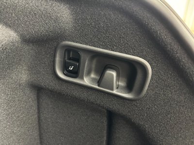 2022 Mercedes-BENZ C-CLASS — миниатюра 39