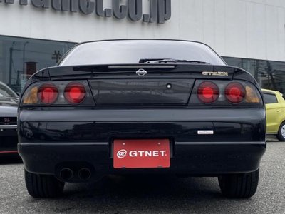 NISSAN SKYLINE - 6