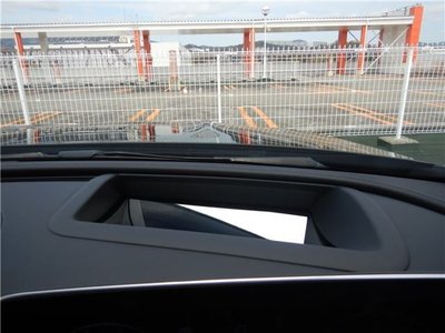 MERCEDES-BENZ C-CLASS - 10