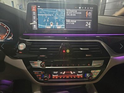 صورة مصغرة 12 لـ 2021 BMW 5 SERIES