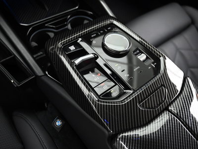 2024 BMW 5 SERIES — фото 9