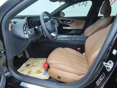 صورة 6 لـ 2025 Mercedes-BENZ E-CLASS
