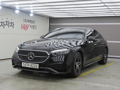 صورة 1 لـ 2025 Mercedes-BENZ E-CLASS