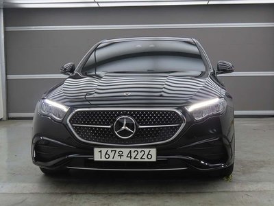 صورة 4 لـ 2025 Mercedes-BENZ E-CLASS