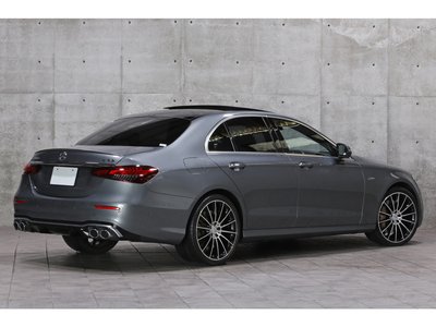 MERCEDES-BENZ E-CLASS AMG - 2