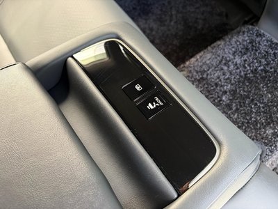 2021 Lexus LS 缩略图 31