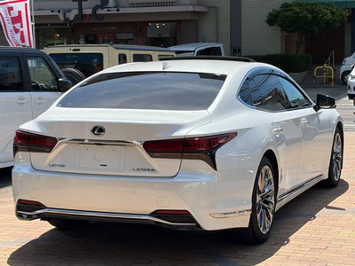 2021 Lexus LS — фото 6