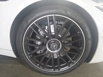 MERCEDES-BENZ SL - 8
