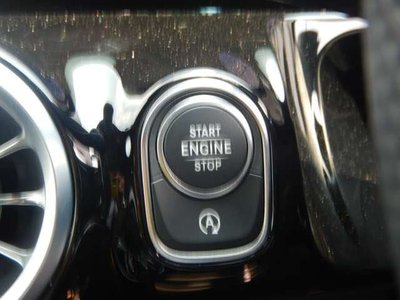 2025 Mercedes-BENZ GLA AMG 缩略图 24