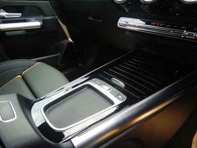 صورة 10 لـ 2025 Mercedes-BENZ GLA AMG