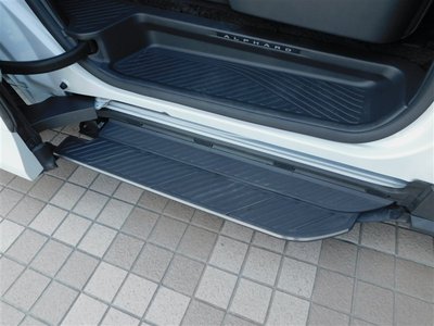 2023 Toyota ALPHARD thumbnail 13