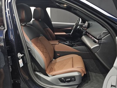 2024 BMW 5 SERIES thumbnail 13