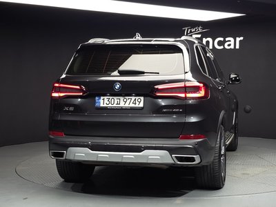 صورة 4 لـ 2022 BMW X5