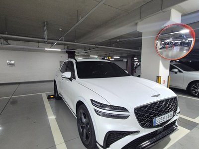 2024 Genesis GV70 照片 2