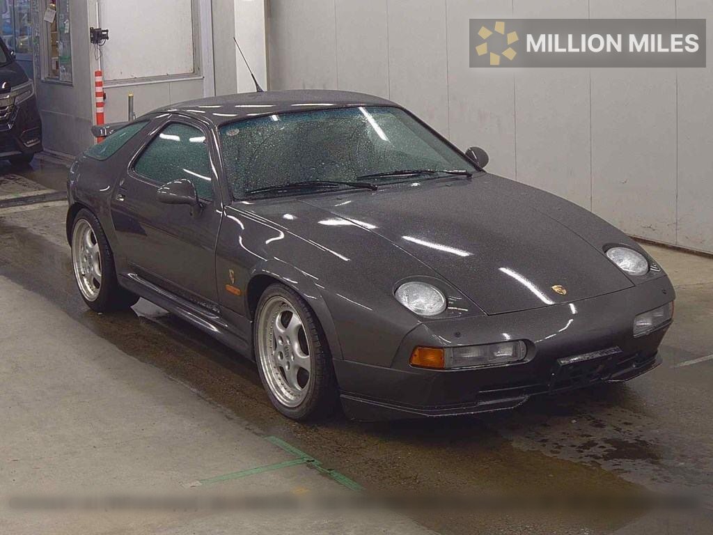 PORSCHE 928 - View 1