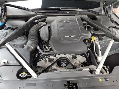 2019 Genesis G90 photo 7
