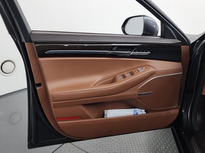 2019 Genesis G90 缩略图 14