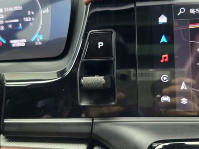 PORSCHE PANAMERA - 9