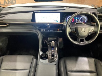 TOYOTA CROWN SPORT - 3