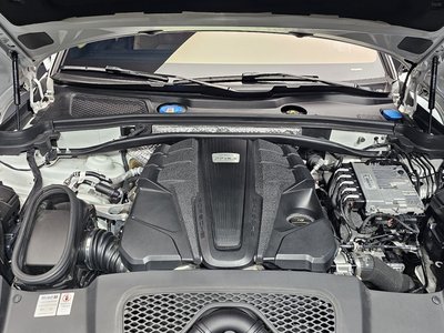 PORSCHE MACAN - 7