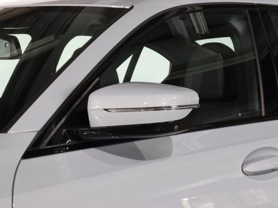 2026 BMW 3 SERIES 照片 7