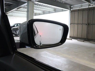2026 BMW 3 SERIES 照片 8