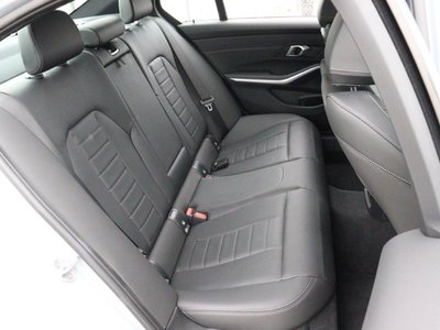 2026 BMW 3 SERIES 缩略图 17