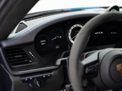 PORSCHE 911 - 10
