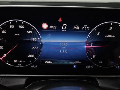 صورة مصغرة 11 لـ 2024 Mercedes-BENZ GLC