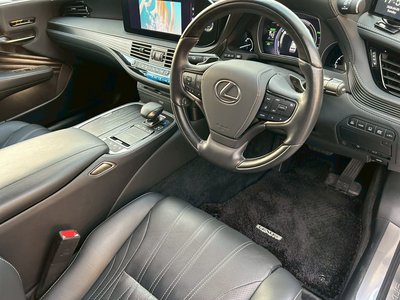 LEXUS LS - 2