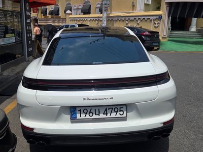 صورة 6 لـ 2024 Porsche PANAMERA