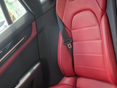 صورة 8 لـ 2024 Porsche PANAMERA