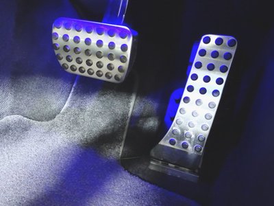 MERCEDES-BENZ C-CLASS - 9